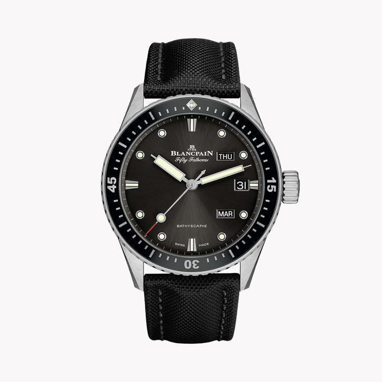 Blancpain Fifty Fathoms Bathyscaphe 43mm, Black Dial, Baton Numerals_1