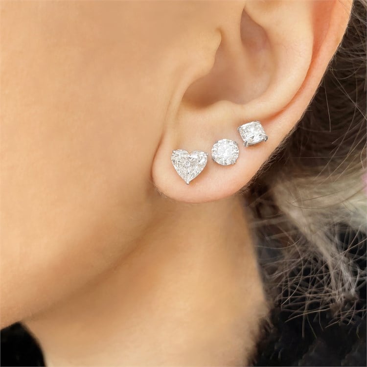 Windsor 1.51ct Cushion Cut Diamond Stud Earrings Cushion Cut, Claw Set_10