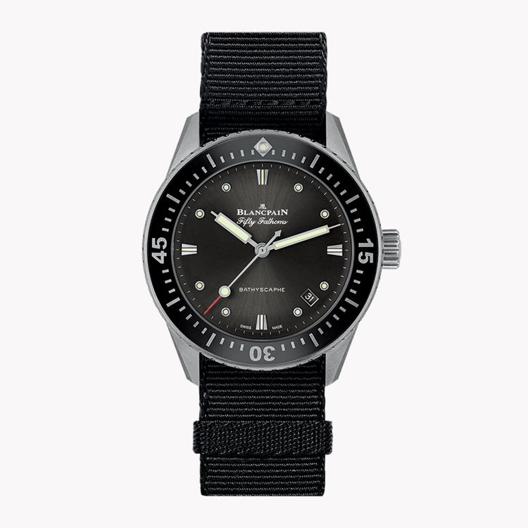 Blancpain Fifty Fathoms Bathyscaphe 38mm, Grey Dial, Baton Numerals_1