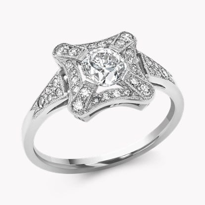 Old Cut 0.67ct Diamond Cluster Ring in Platinum