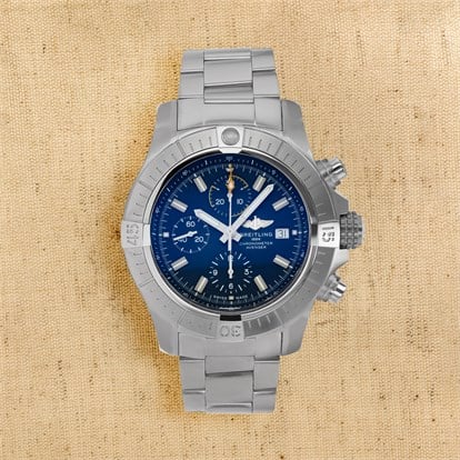 Breitling Avenger Chronograph 45 A13317101C1A1