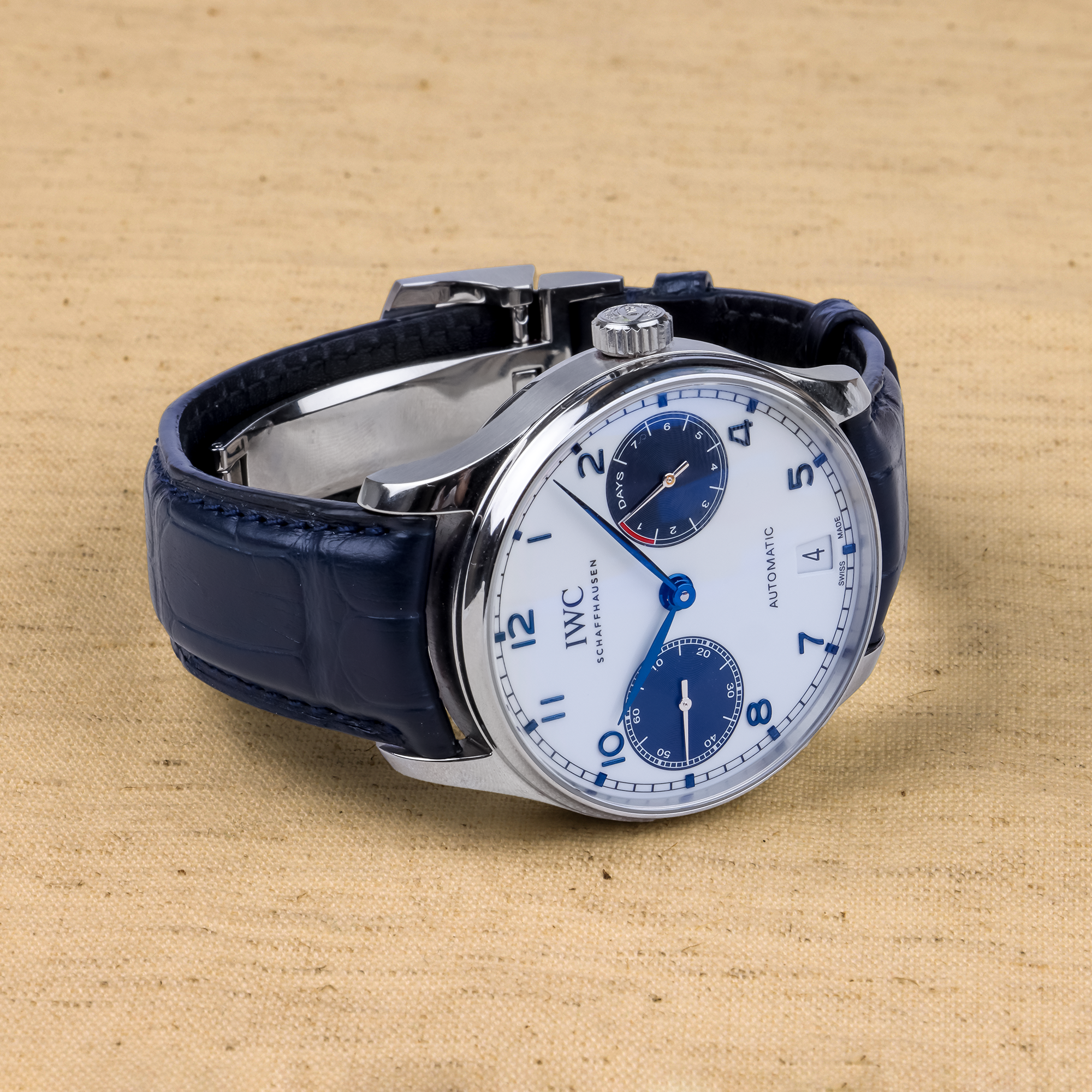 IWC Portugieser Automatic 42.3mm, White Dial, Arabic Numerals_2