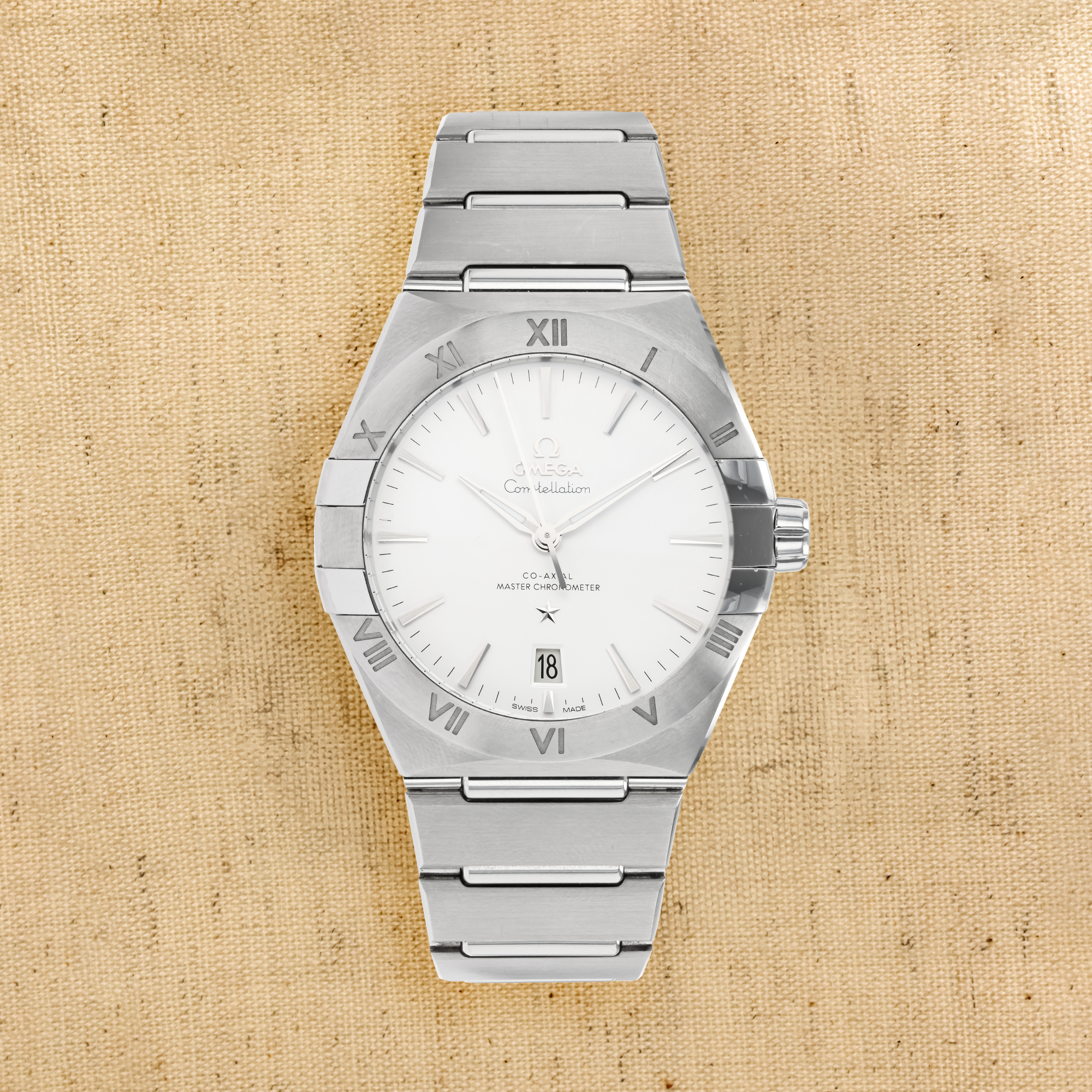 OMEGA Constellation 39mm, Silver Dial, Baton Numerals_1