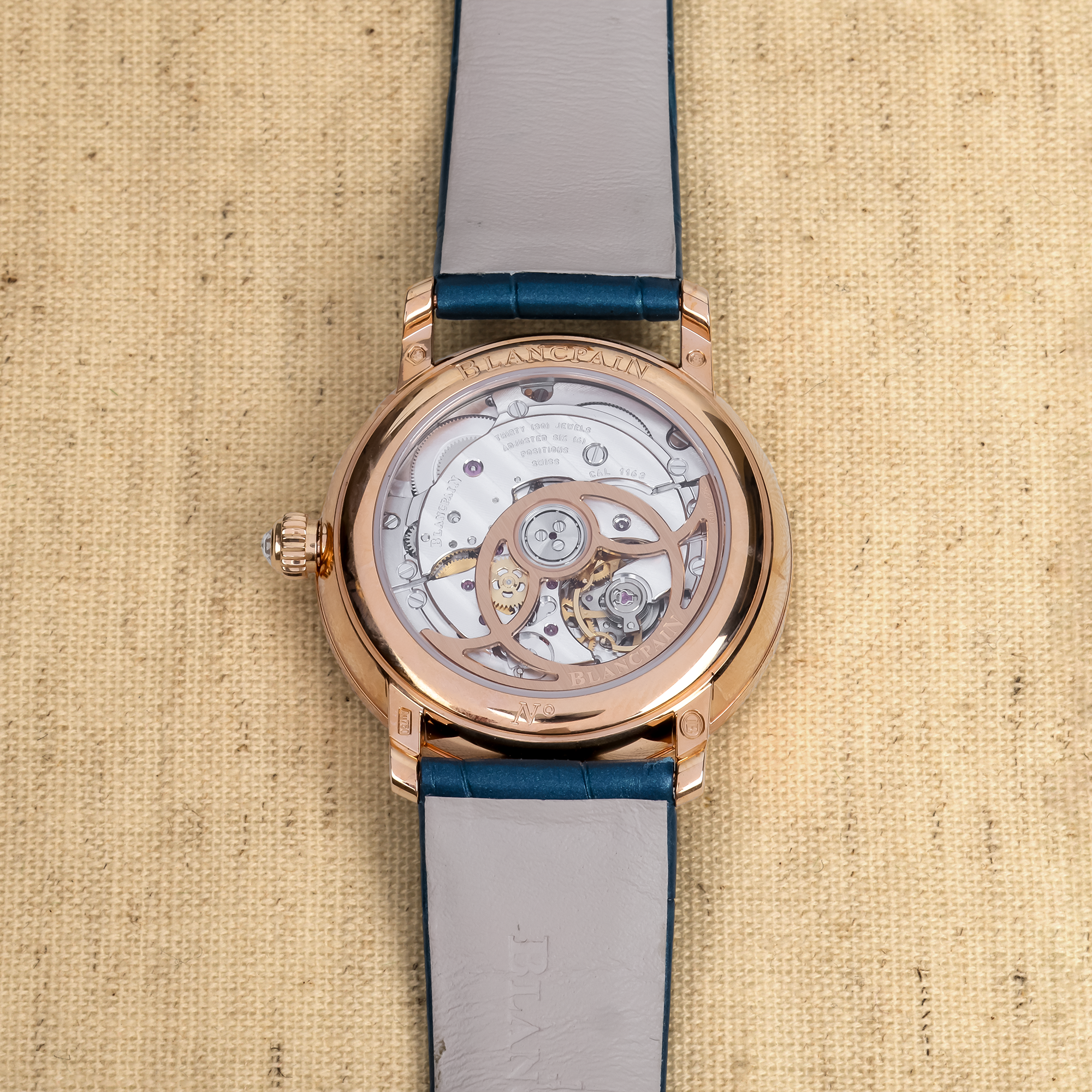 Blancpain Ladybird Colors 34.9mm, Mother of Pearl Dial, Roman Numerals_3