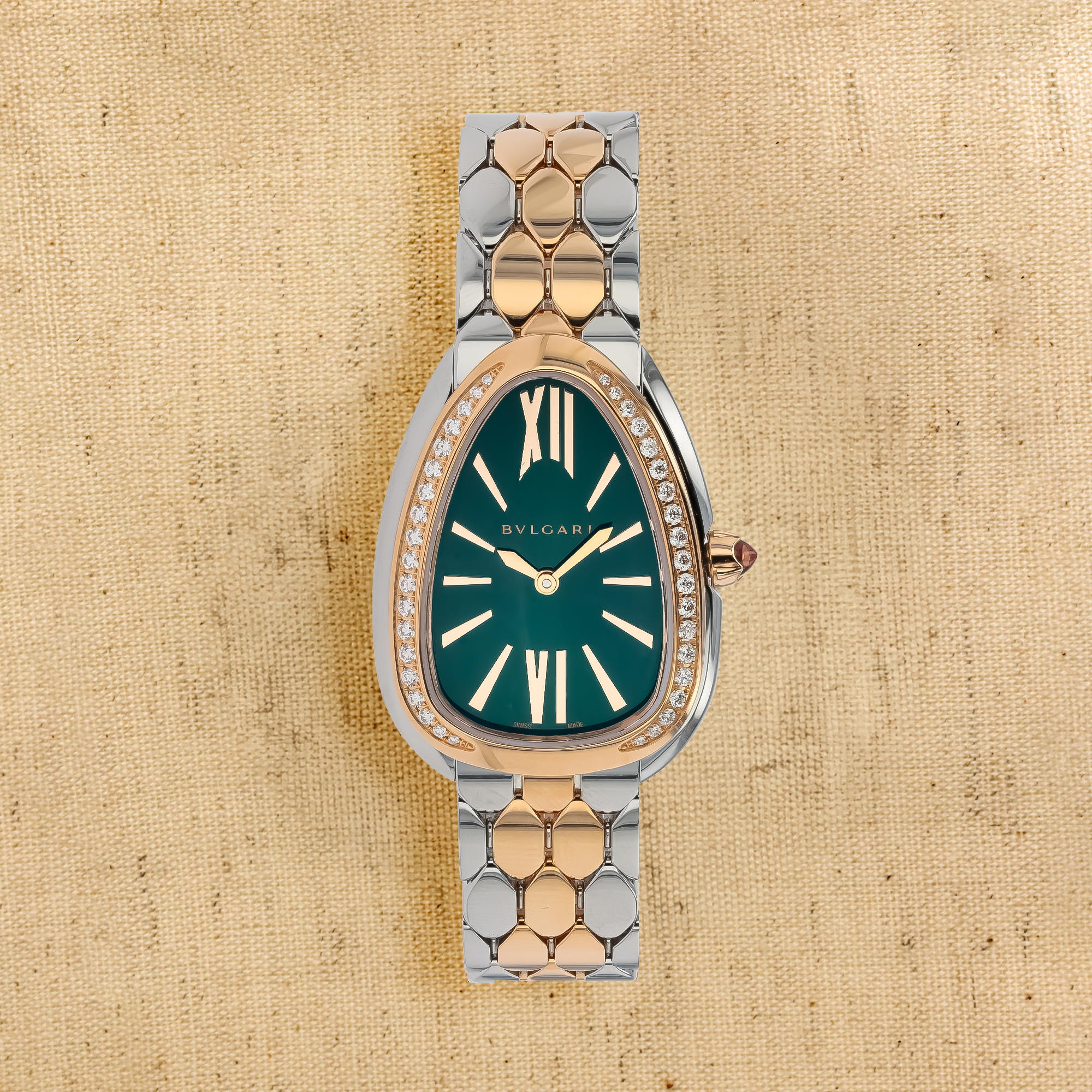 Bvlgari Serpenti Seduttori 33mm, Green Dial, Baton & Roman Numerals_1